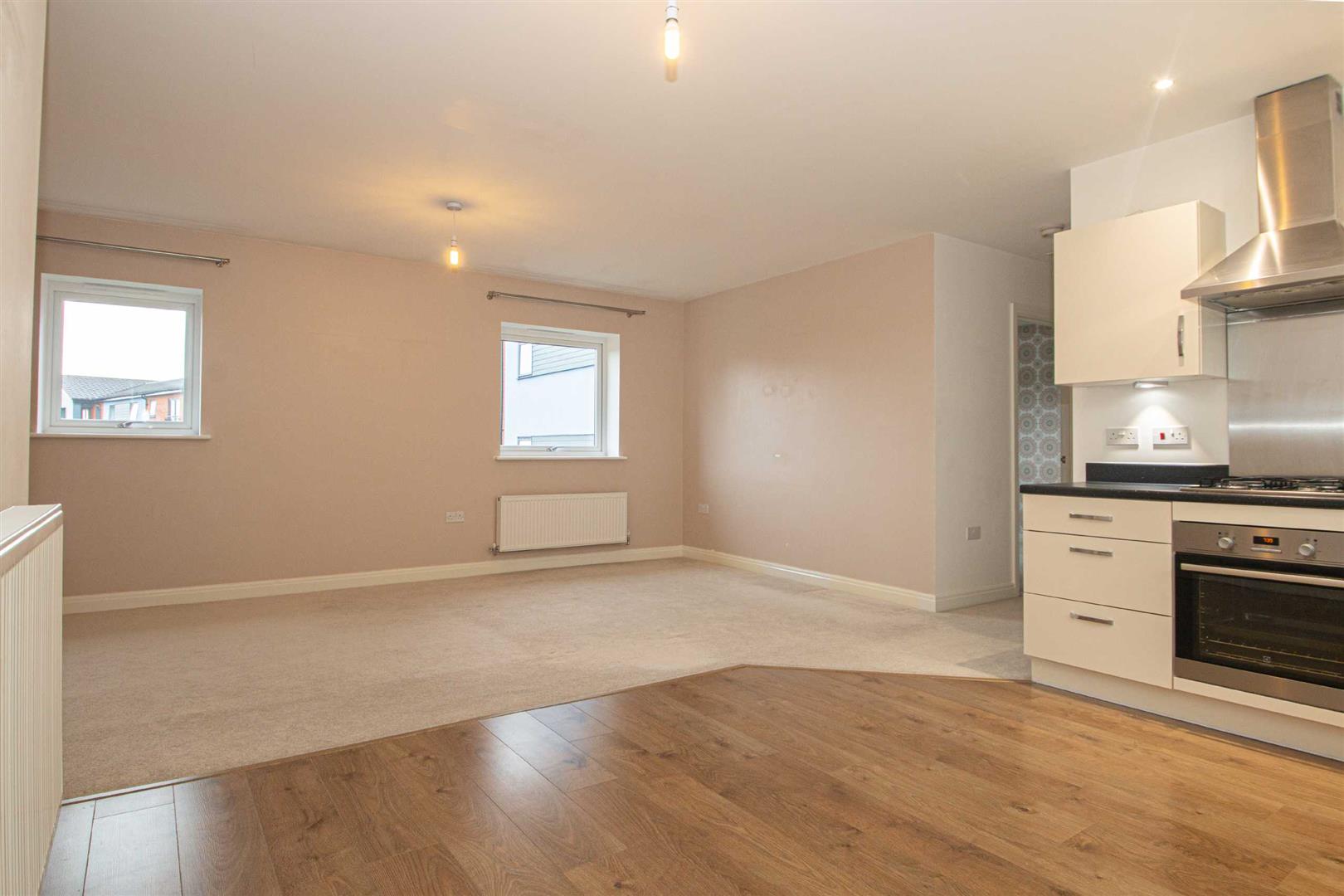 2 bed property in Norden Mead, Milton Keynes